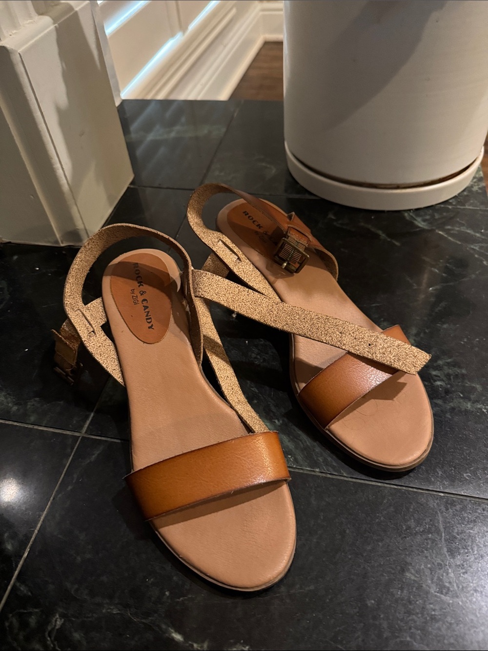 Rock & Candy Gold Glitter and Brown Leather Flat Sandals